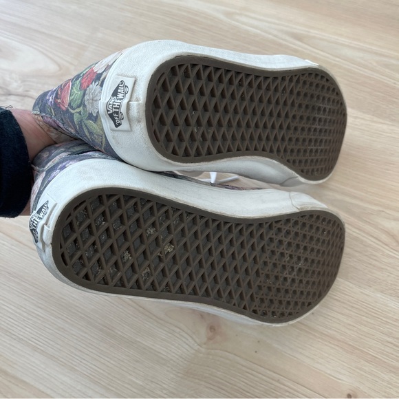 Vans Sk8-Hi Moody Floral size 12 Women’s, 10.5 Men’s - Picture 4 of 6